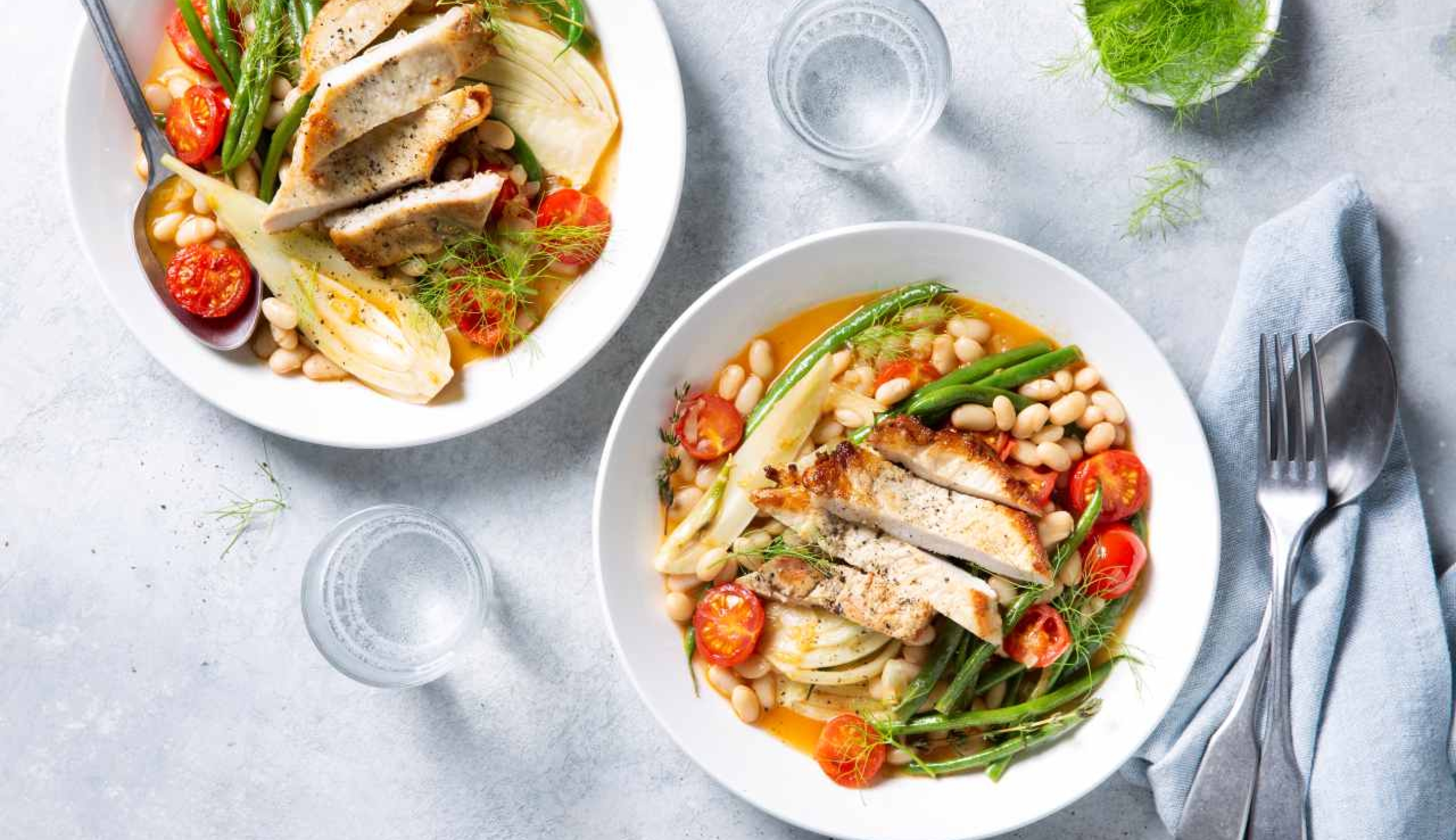 varkenskotelet met bouillon van tomaat